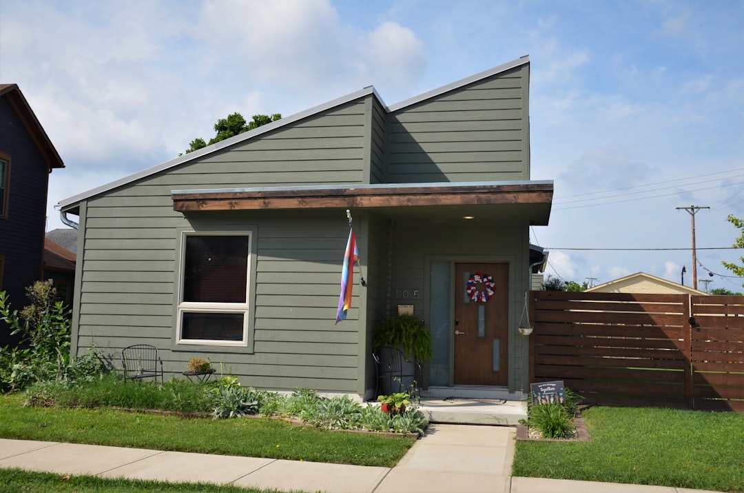 Downsizing to a smaller home in Orange County