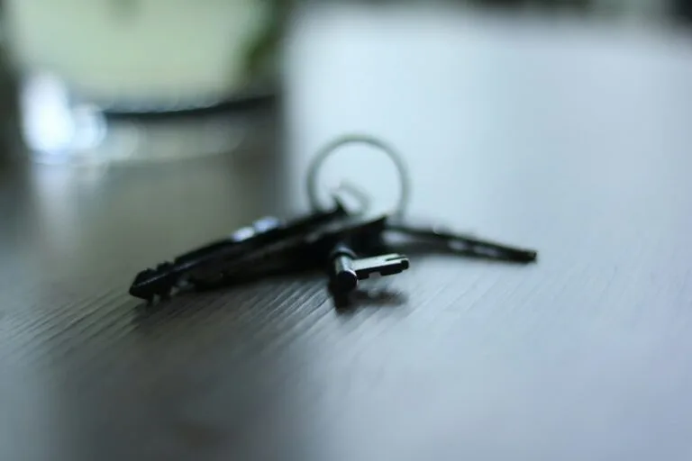 Selling a House Held in a Trust: A California Successor Trustee’s Guide