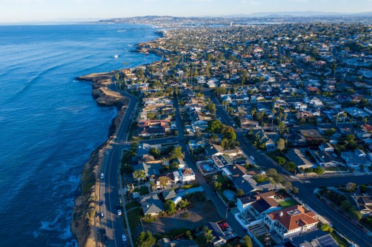 Aerial view of a San Diego coastal residential neighborhood near the ocean