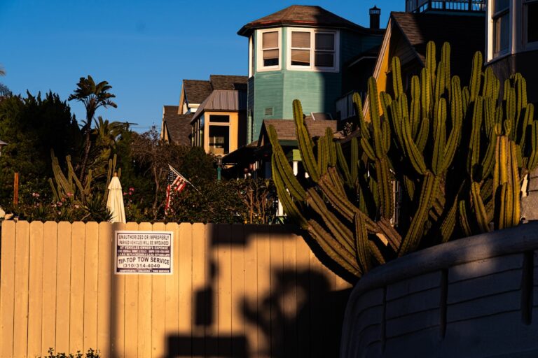 Sell my house fast Los Angeles options compared