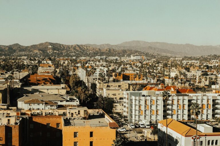 How the Foreclosure Timeline Plays Out for a Cudahy, CA Homeowner