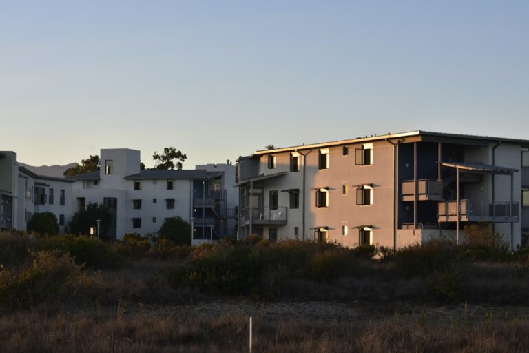 Tenant-Occupied Property Rules in Commerce, CA: Why Renters Outnumber Owners Here